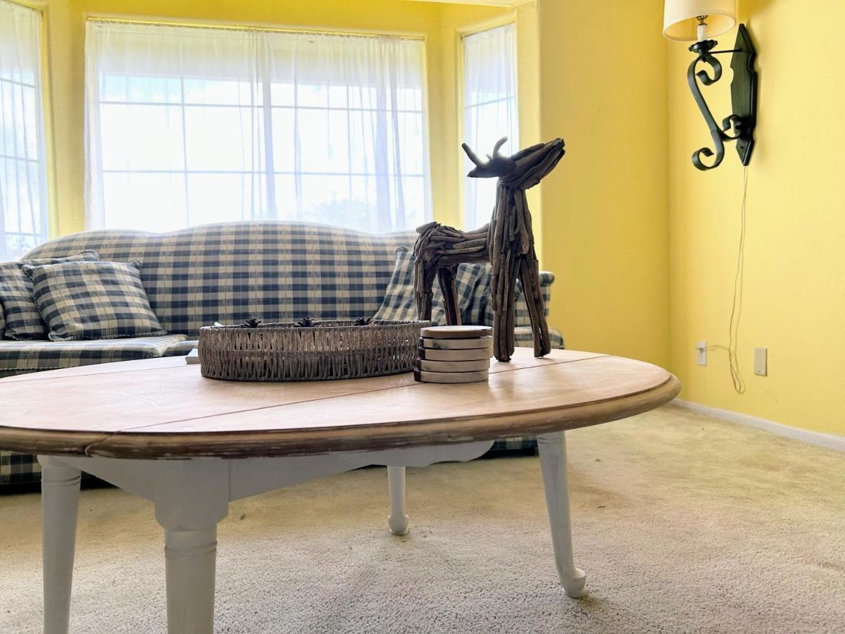 Vineyard Vista Suite With Tv And Private Bathroom 헤멧 외부 사진